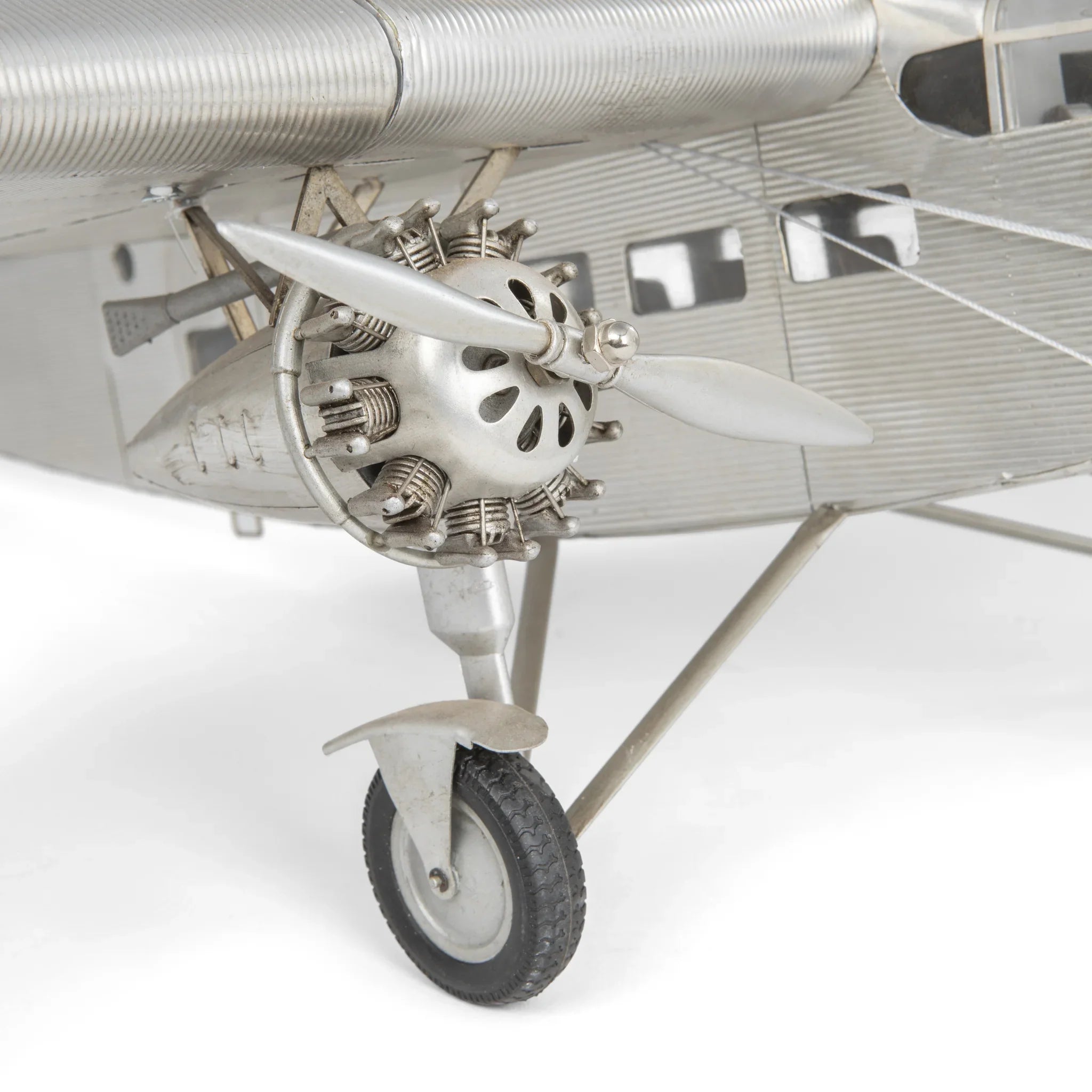 Ford Trimotor - widok 2