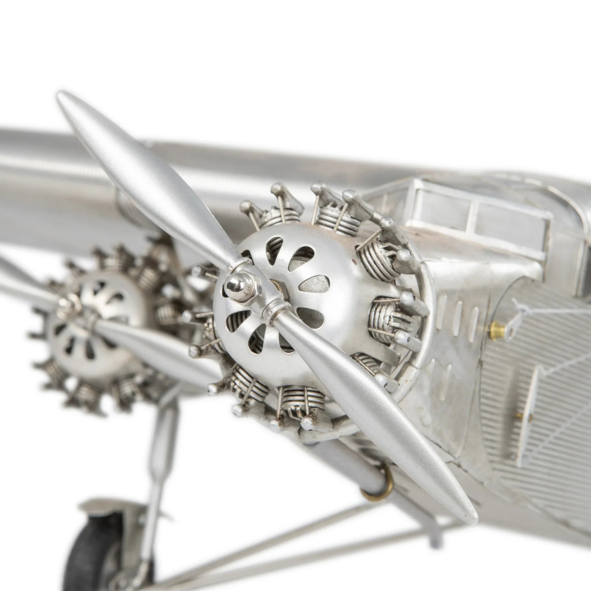 Ford Trimotor - widok 3