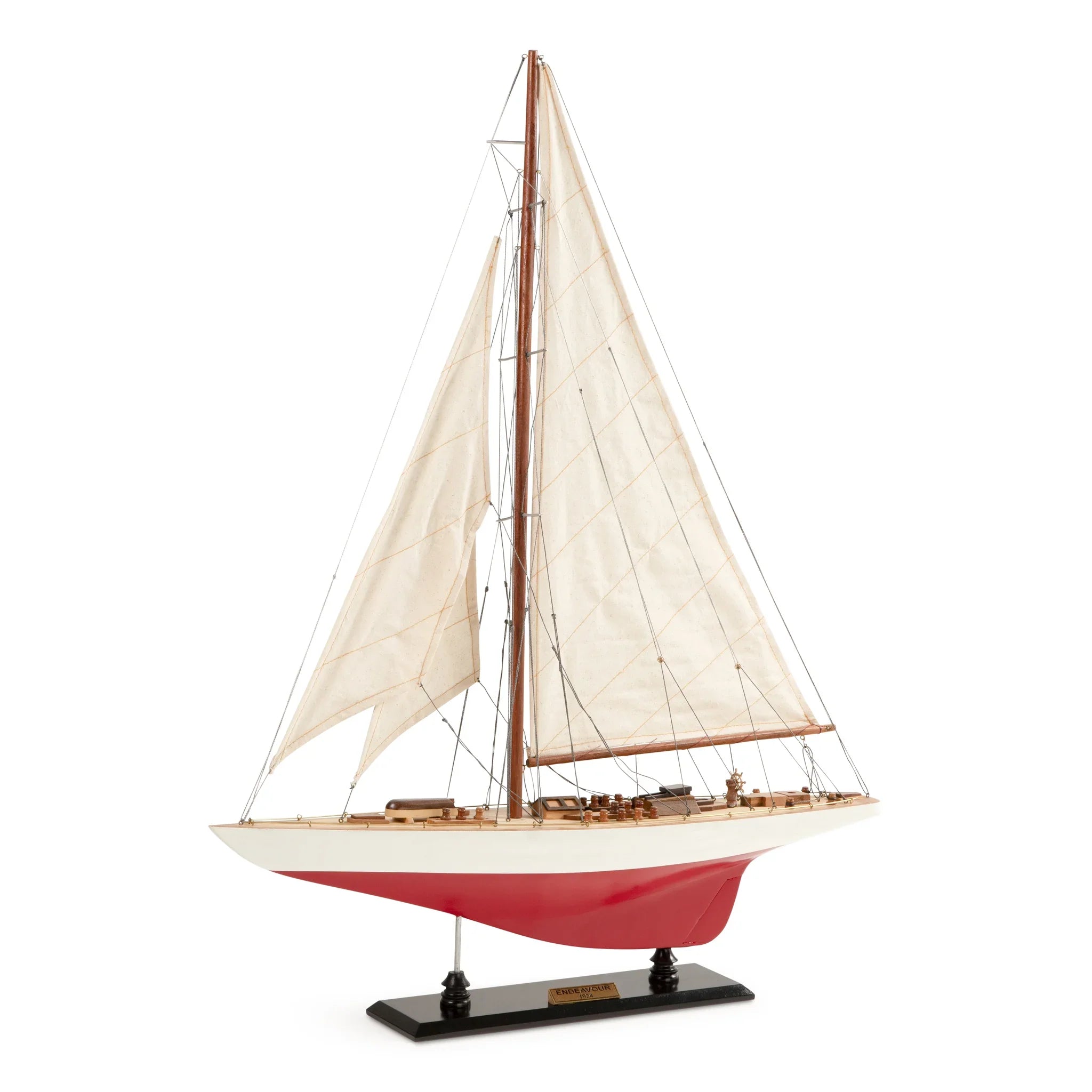Jacht Endeavour LVI - widok 5