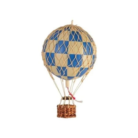Balon w Przestworzach, Niebieski